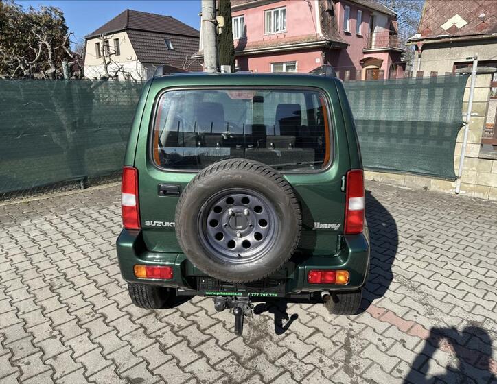 Suzuki Jimny 6