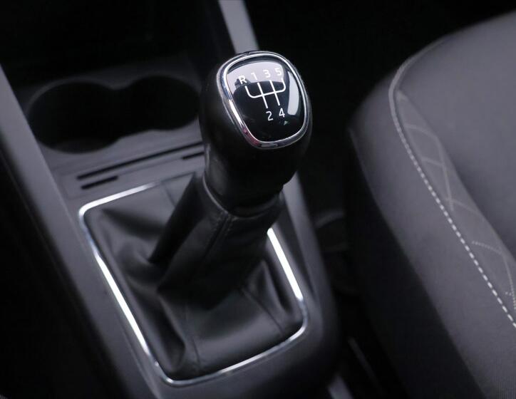 Škoda Fabia 27