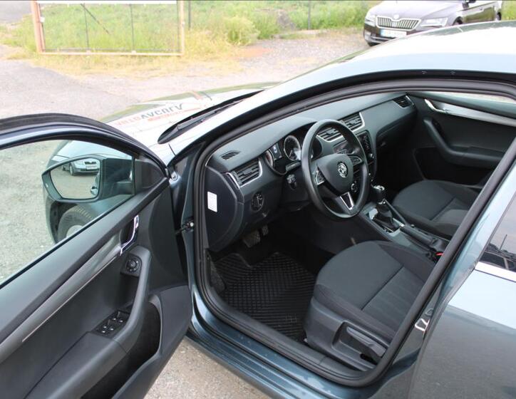 Škoda Octavia 9