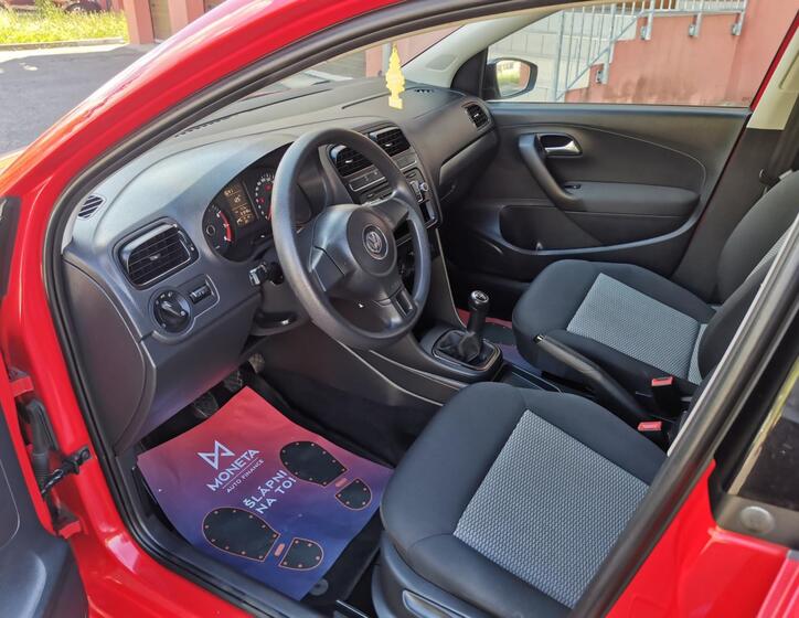 Volkswagen Polo 11
