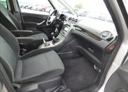 Ford Galaxy 44