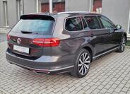 Volkswagen Passat 10