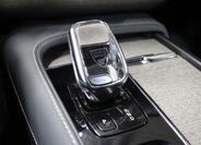 Volvo XC90 27