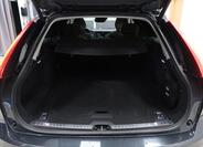 Volvo V90 9