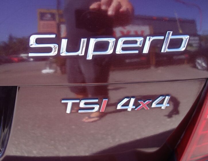 Škoda Superb 17