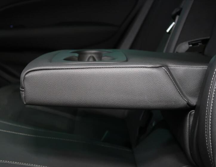 Opel Insignia 30