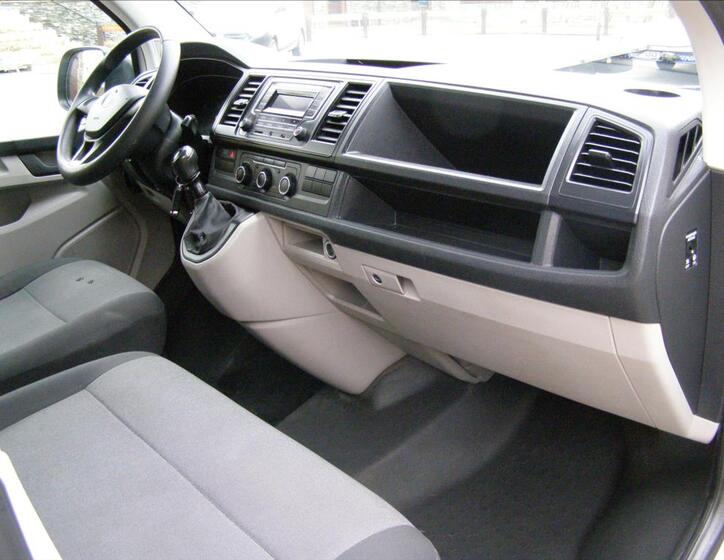 Volkswagen Transporter 23