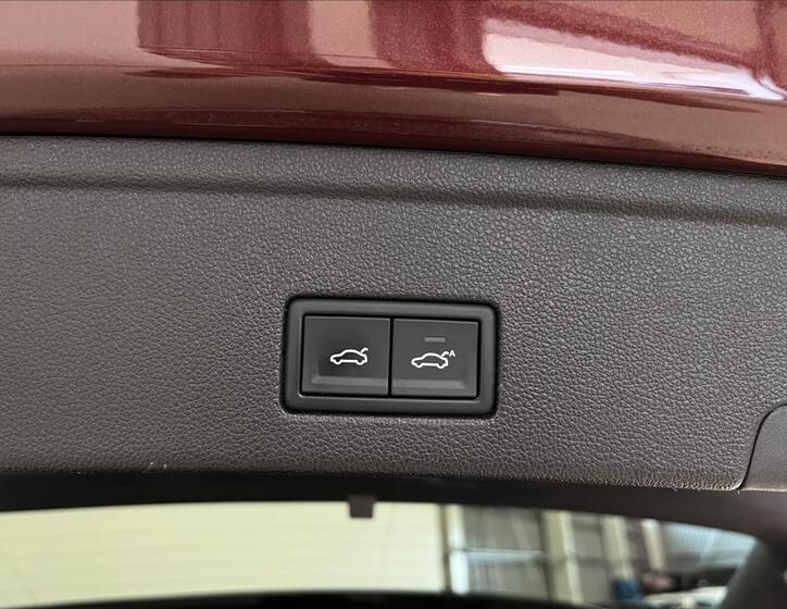 Volkswagen Touareg 32