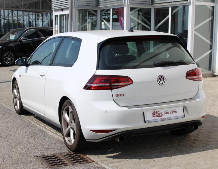 Volkswagen Golf 4