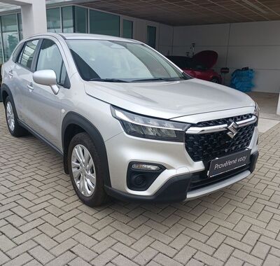 Suzuki S-Cross 7