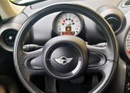 Mini Countryman 33