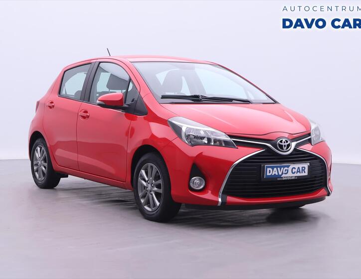 Toyota Yaris 1