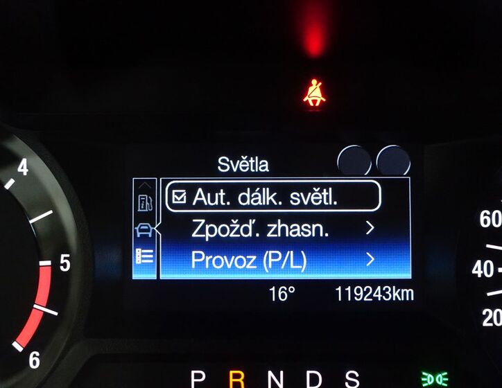 Ford S-MAX 14