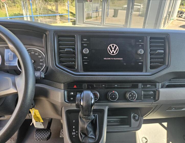 Volkswagen Crafter 12
