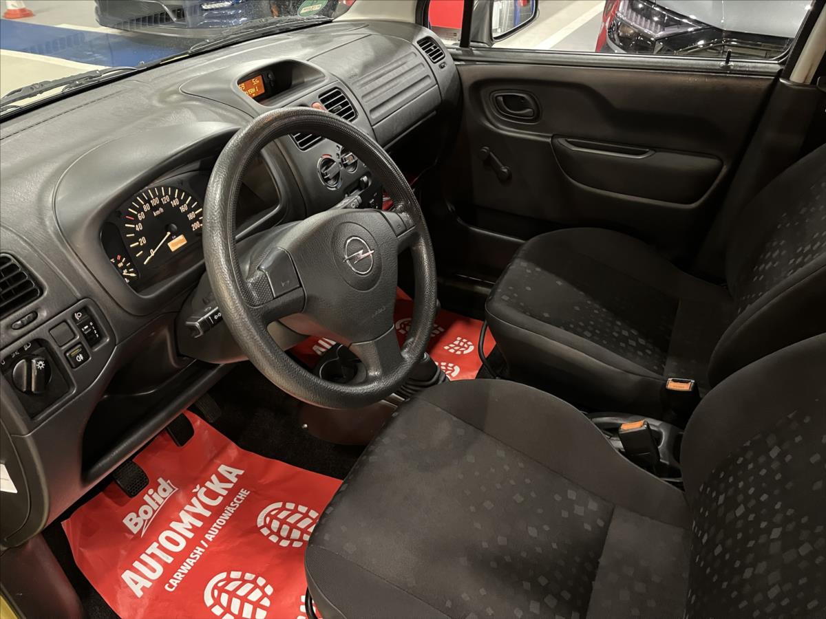 Opel Agila
