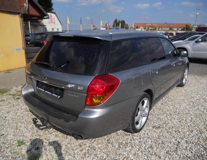 Subaru Legacy 6