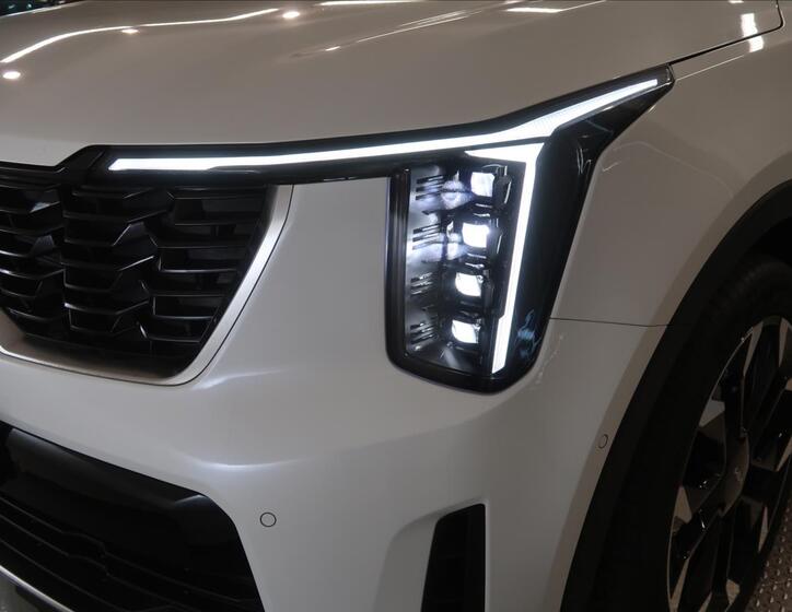 KIA Sorento 10