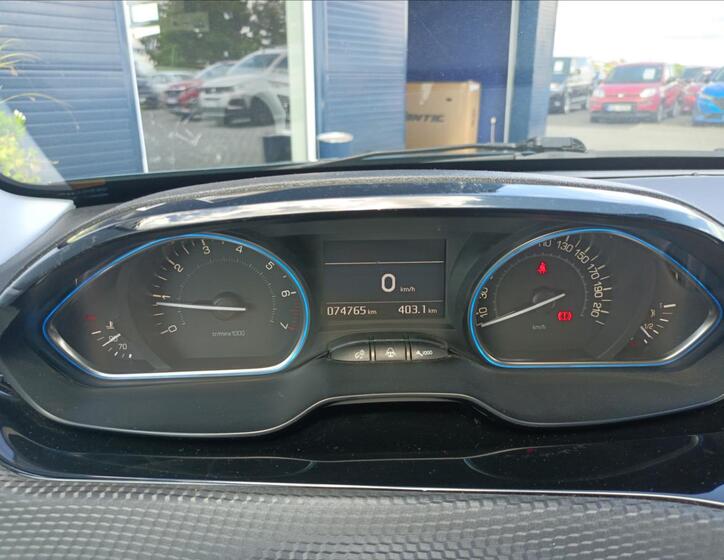 Peugeot 2008 12