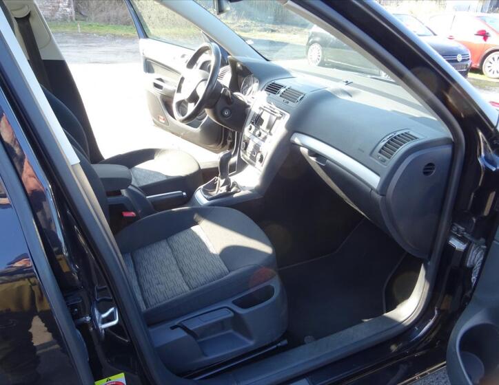 Škoda Octavia 15