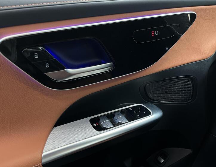 Mercedes-Benz GLC 12