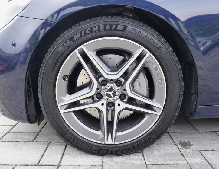 Mercedes-Benz Třídy E 21