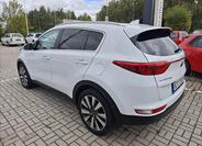 KIA Sportage 4