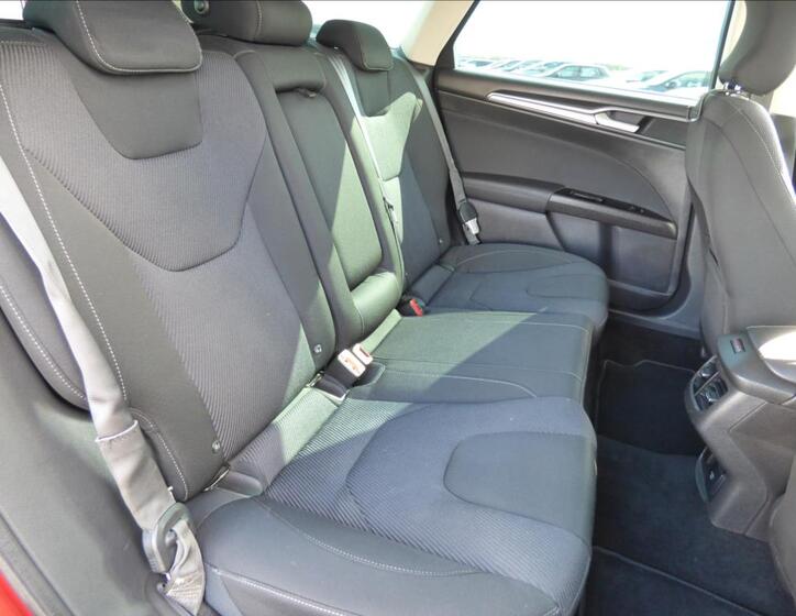 Ford Mondeo 47