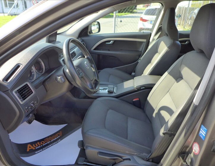 Volvo XC70 14