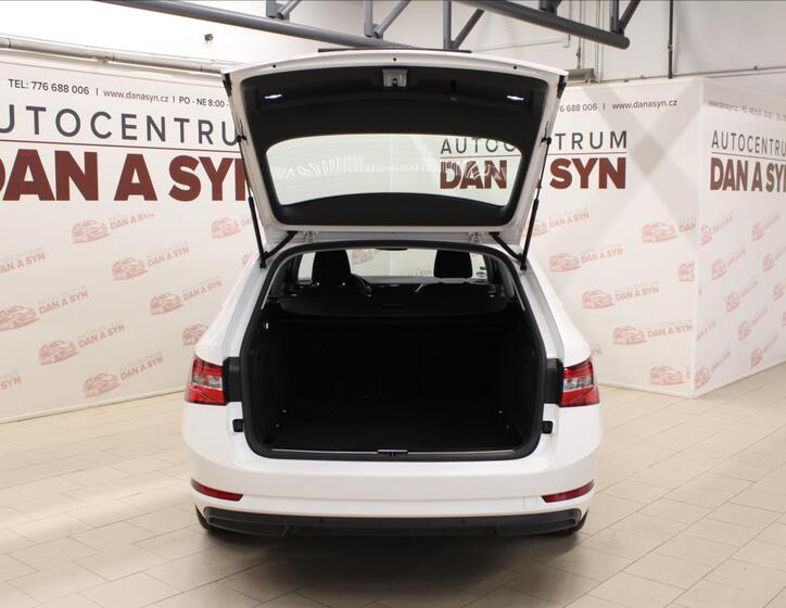 Škoda Superb 7