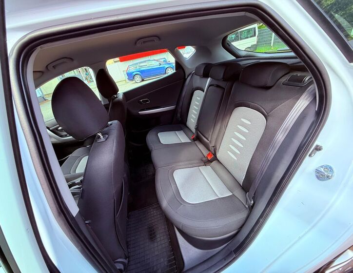 KIA Ceed 11
