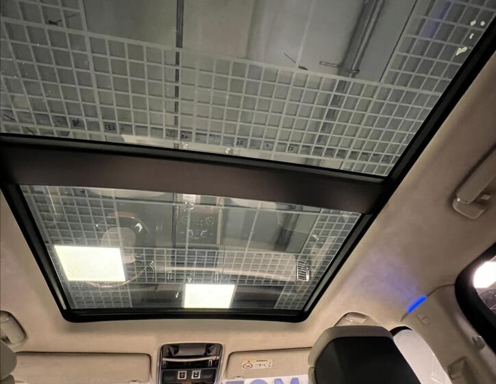 Land Rover Range Rover 21