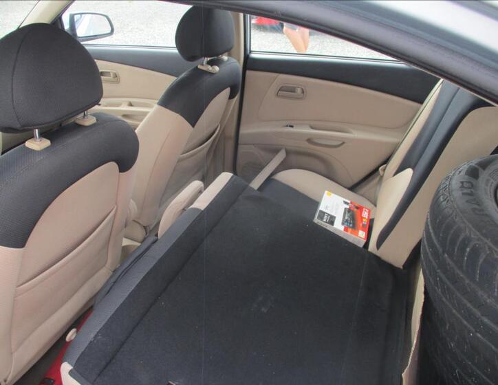 KIA Rio 15