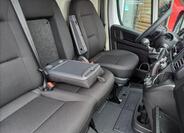 Toyota ProAce 8