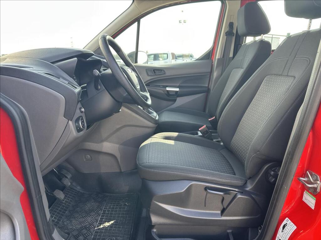 Ford Transit Connect 17