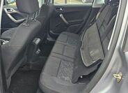 Peugeot 2008 8