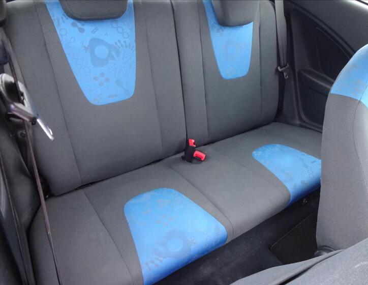 Ford Ka 24
