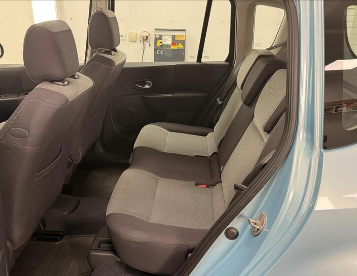 Renault Modus 9