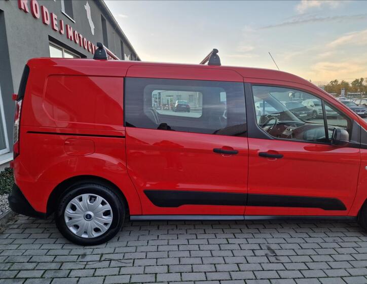 Ford Transit Connect 39