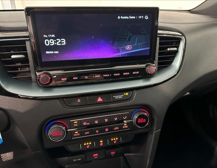 KIA Ceed 12
