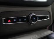Volvo XC90 28