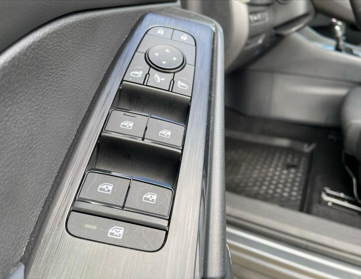 Nissan Qashqai 12