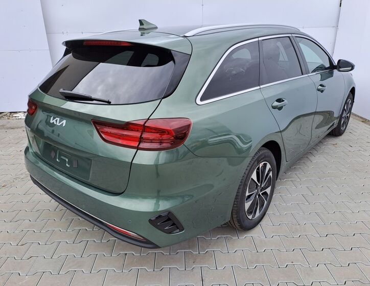 KIA Ceed 8