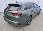 KIA Ceed 8