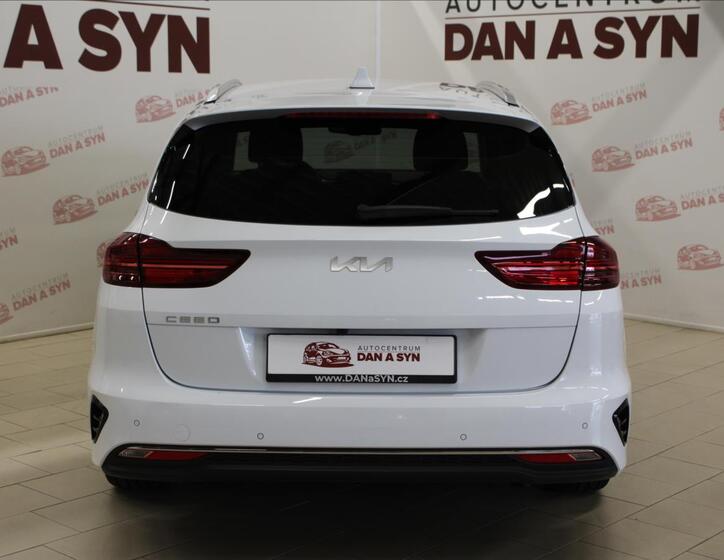KIA Ceed 5