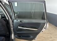 Honda Stream 17