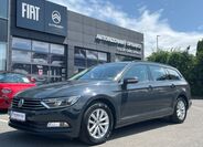 Volkswagen Passat 1