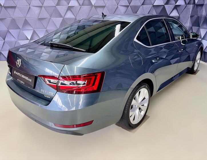 Škoda Superb 7