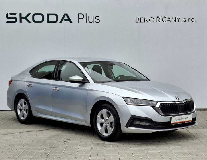 Škoda Octavia 12