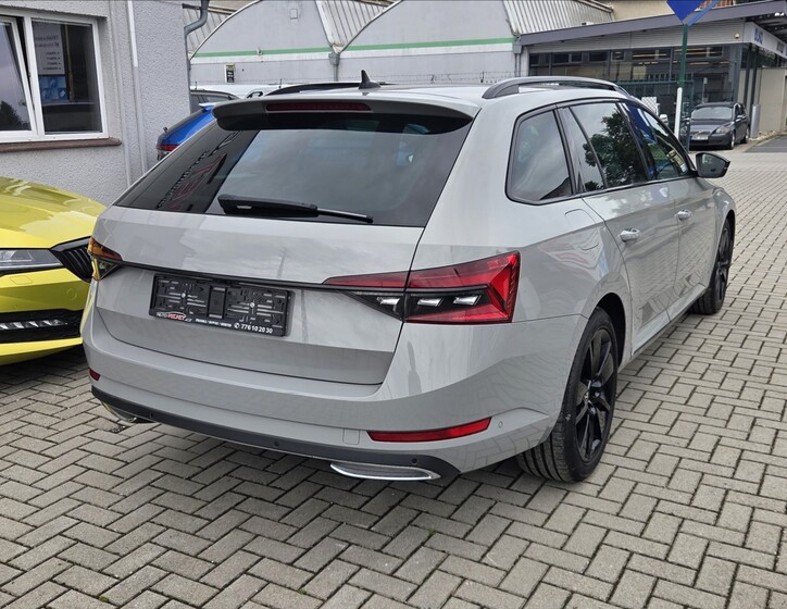 Škoda Superb 3