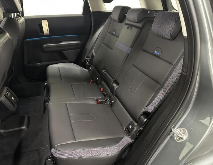Mini Countryman 10